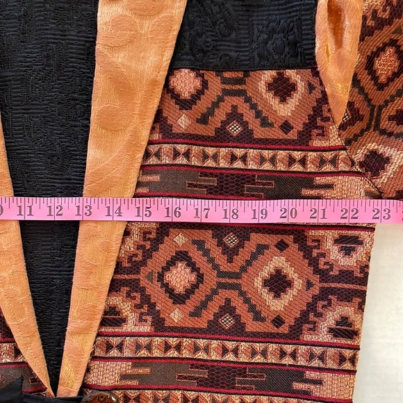 FLASHBACK  M  SHORT BOLERO JACKET WITH LAPELS AND LARGE WOODEN BUTTON - Picture 6 of 17